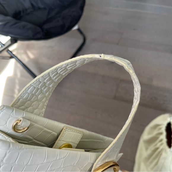 Parisa Wang top handle crossbody bag - Picture 2 of 5